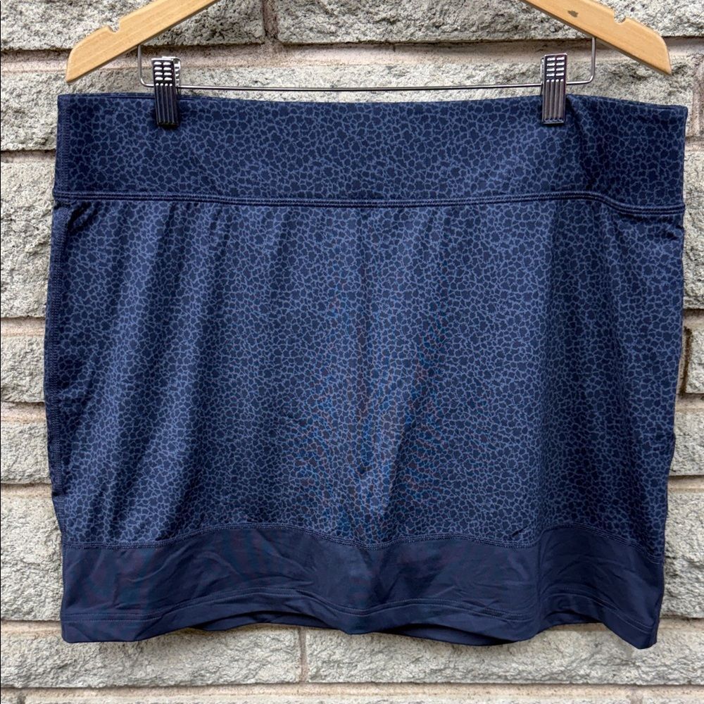 Columbia Navy Micro-Print Active Skort - Picture 1 of 5